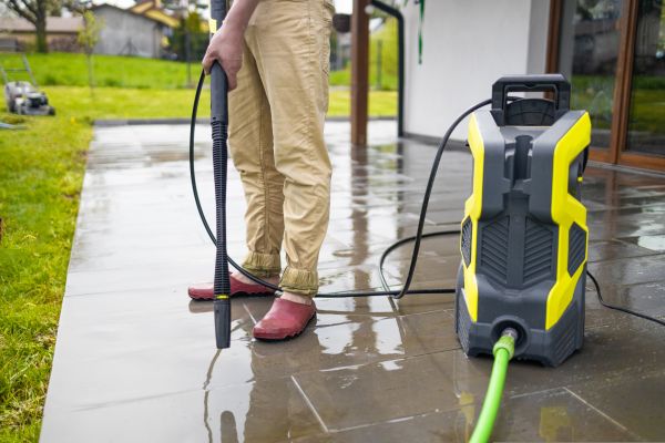 Porch Pressure Washing in Palm Bay