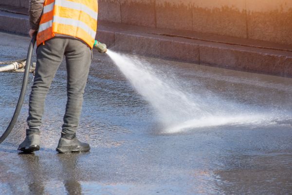 Asphalt Pressure Washing in Palm Bay
