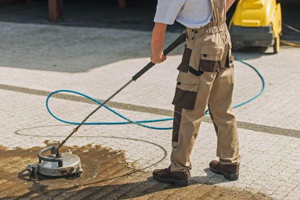 Townhouse Driveway Cleaning in Palm Bay