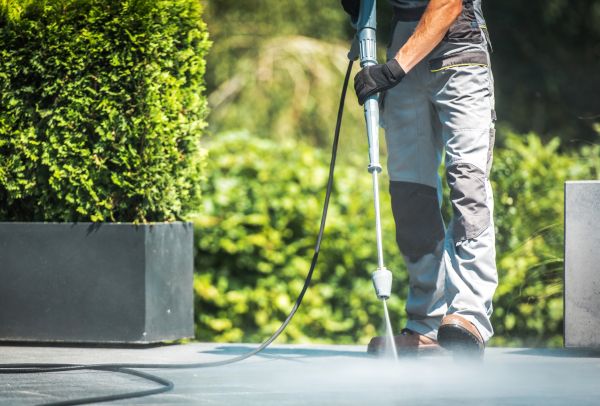 Patio Concrete Cleaning in Palm Bay